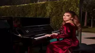 وصول أصالة إلى ألمانيا استعدادًا لإحياء حفلها الغنائي (فيديو)