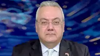 بعد استهداف قواعدها بالخليج.. محلل سياسي يكشف سيناريوهات الرد الأمريكي 