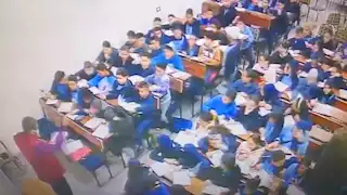   جاوب من غير إذن.. مدرس يصفع طفل داخل سنتر تعليمي بحلوان