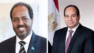 الرئيس السيسي يطمئن على نظيره الصومالي بعد محاولة استهداف موكبه