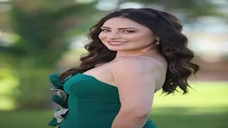 الأخضر يليق بها.. نرمين الفقي بإطلالة جريئة