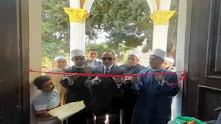 بعد رفع كفاءته.. نائب محافظ المنيا يفتتح المسجد الكبير بأبو فليو (صور) 