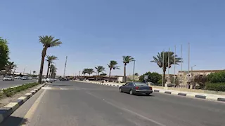 ارتفاع الأمواج ونشاط الرياح.. اضطراب الملاحة والطرق بجنوب سيناء (صور)