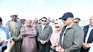 محافظ الفيوم: تزويد بحيرة قارون بكميات كبيرة من الأسماك والجمبري خلال الفترة المقبلة