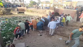 حالات اختناق وفقدان وعي.. تفاصيل حالة الأطفال الناجين من حادث تروسيكل أسيوط