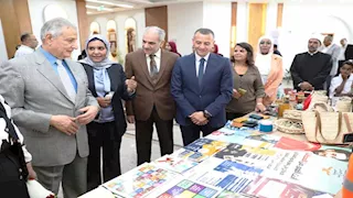 بالصور- نائب محافظ أسوان يفتتح ملتقى مديري مكتبات مصر العامة