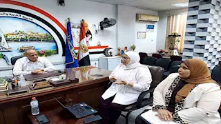 بالصور- وكيل تعليم أسوان يستقبل وفد "اليونيسف" لمتابعة تنفيذ برنامج "مستقبلي" بالمدارس