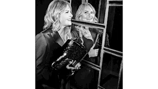 "بالطو طويل".. يسرا تخطف الأنظار بإطلالة شتوية جذابة.. وغادة عبدالرازق تعلق