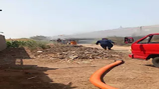 إخماد حريق اندلع في حشائش ملاصقة لشريط السكة الحديد ببني سويف