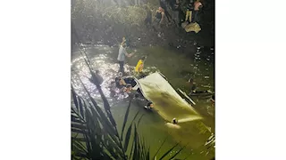 مصرع سيدة وإصابة 9 في انقلاب سيارة بترعة بالدقهلية