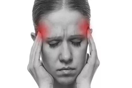 زيت النعناع للصداع الأمامي.. هل يحقق نتائج فعالة؟