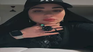 "كاب على حجاب".. أحدث جلسة تصوير لـ أسما شريف منير (صور)