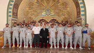 "بعد التأهل للمونديال".. 10 صور لتكريم الرئيس الجزائري للاعبي المنتخب