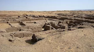 عين أصيل.. كيف كشفت الصدفة مدينة مفقودة فى الوادي الجديد؟