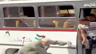 عم فوزي يسامح.. المسن الذي أسقطه أتوبيس الدقهلية: "الموضوع خد أكبر من حجمه"