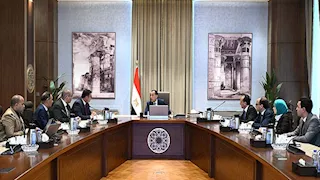 آلاف الشقق وسكن الموظفين.. مدبولي يتابع تنفيذ مشروعات المدن الجديدة