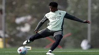 لاعب ريال مدريد يقضي عطلته مع زوجته في المغرب 