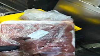 خلال أسبوع.. ضبط 30 طنًا و220 كيلو أغذية وإغلاق 3 منشآت بالإسماعيلية