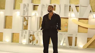 كريم فهمي يكشف عن موقف محرج تعرض له في أول "ديت" .. فيديو