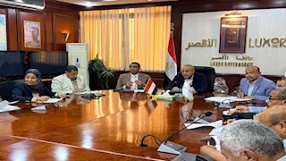 محافظ الأقصر يعقد الاجتماع الأسبوعي لمتابعة منظومة التقنين 