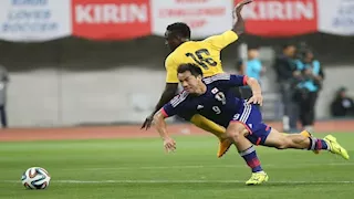 نجم سابق في الدوري الإنجليزي يُسجن بسبب "غاز الضحك".. ما القصة؟