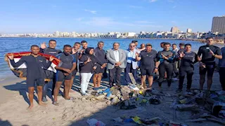 صور.. إطلاق حملة "بحار مستدامة" لتنظيف قاع البحر بالإسكندرية