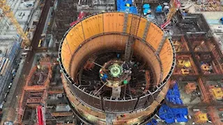 صُنع في 40 شهرًا.. تفاصيل وعاء ضغط المفاعل النووي للوحدة الأولى بمحطة الضبعة