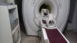 مستشفى قنا العام ينجز 857 فحص رنين مغناطيسي خلال سبتمبر