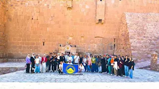 رحلة استكشافية لطلاب جامعة الملك سلمان بمحمية سانت كاترين (صور)