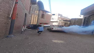 سيارة الضباب تصل "بي العرب".. المنوفية تواصل حملات مكافحة الناموس والحشرات 