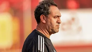 "بيتي".. رسالة من أمير عبد الحميد لإدارة الأهلي بعد الرحيل عن النادي