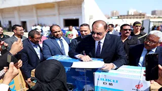 تسليم 60 مشروعًا للتمكين الاقتصادي لمستفيدي "تكافل وكرامة" بسوهاج (صور)