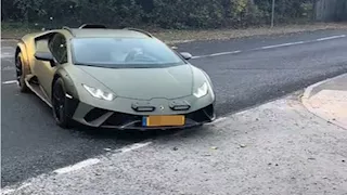 هالاند يرفع قيمة أسطول سياراته إلى 10.5 مليون جنيه إسترليني (صور)