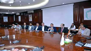 محافظ الأقصر يعقد اجتماعًا موسعًا لمتابعة الموسم السياحي الحالي