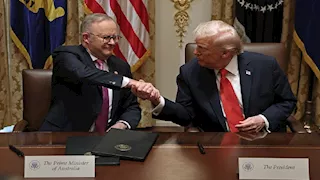 هبوط اضطراري لطائرة رئيس وزراء أستراليا بالولايات المتحدة.. ما السبب؟