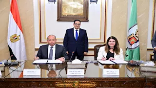 بروتوكول تعاون بين مستشفى المنيل الجامعي وطب الأسنان التعليمي