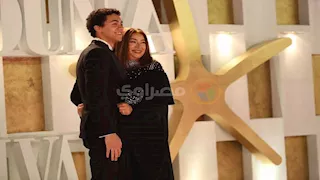 "بتعدل لابنها البيبيون".. انتصار في مواقف كوميدية على الريد كاربت في مهرجان الجونة السينمائي