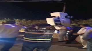 مصرع شاب إثر انقلاب سيارته داخل ترعة بالبحيرة -صور