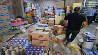 ضبط 25 ألف كيس مقرمشات منتهية الصلاحية في الأقصر (صور)