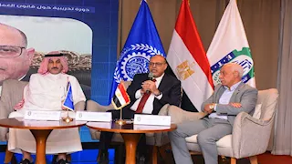 العمل: خطة شاملة لتوعية العاملين والنقابيين بأحكام قانون العمل الجديد