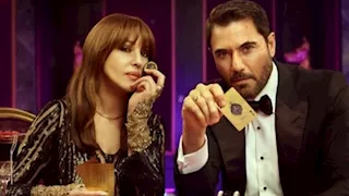 مونيكا بيلوتشي مع أحمد عز في فيلم "7 Dogs" استعدادا لعرضه 