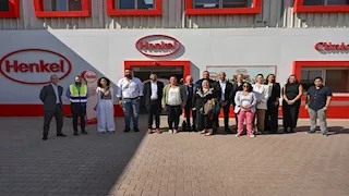 "هنكل" تستقبل وفدًا من ممثلي كبري الشركات الألمانية بمصنعها في مصر