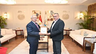 محافظ جنوب سيناء ورئيس الأكاديمية البحرية يبحثان الاستعدادات لقمة الإبداع الإعلامي بشرم الشيخ