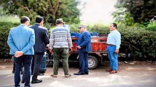 محافظ الدقهلية يفاجئ بائع أنابيب غاز بمنية النصر للتأكد من الوزن (صور)