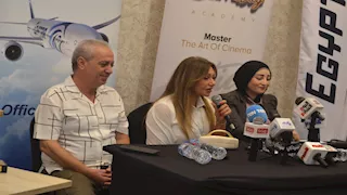 ليلى علوي من مهرجان الإسكندرية: محظوظة بمعاصرة عمالقة الفن وقدمت 87 فيلمًا -صور