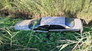 5 مصابين في انقلاب سيارة بترعة في البحيرة