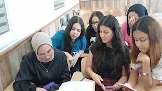 طلاب إعلام الإسكندرية يواجهون زيف السوشيال ميديا بحملات توعوية (صور)