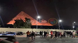 فرحة الأطفال بأعلام مصر تزين شوارع الدقي مع افتتاح المتحف المصري الكبير