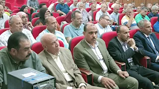 اجتماع موسع بمديرية تعليم أسيوط لمتابعة انتظام الدراسة وتوزيع الكتب (صور)