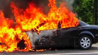 حريق سيارة نقل ثقيل أعلى دائري بهتيم.. والحماية المدنية تتدخل